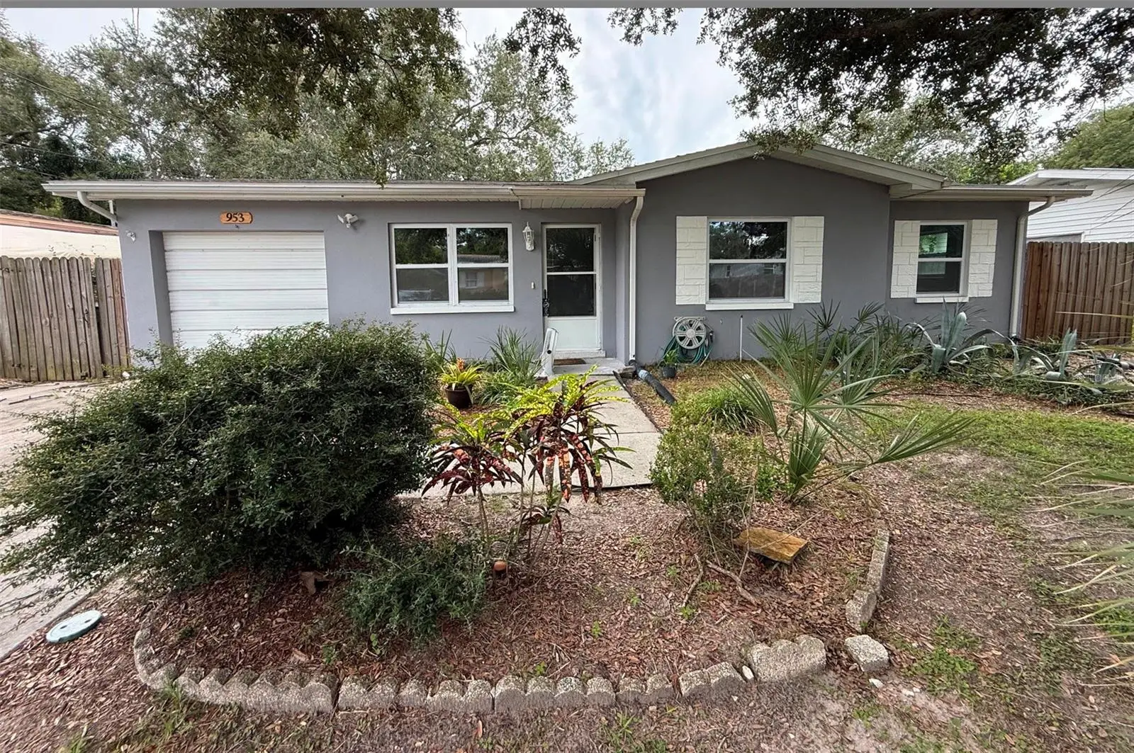 953 Cedarwood Avenue, FL