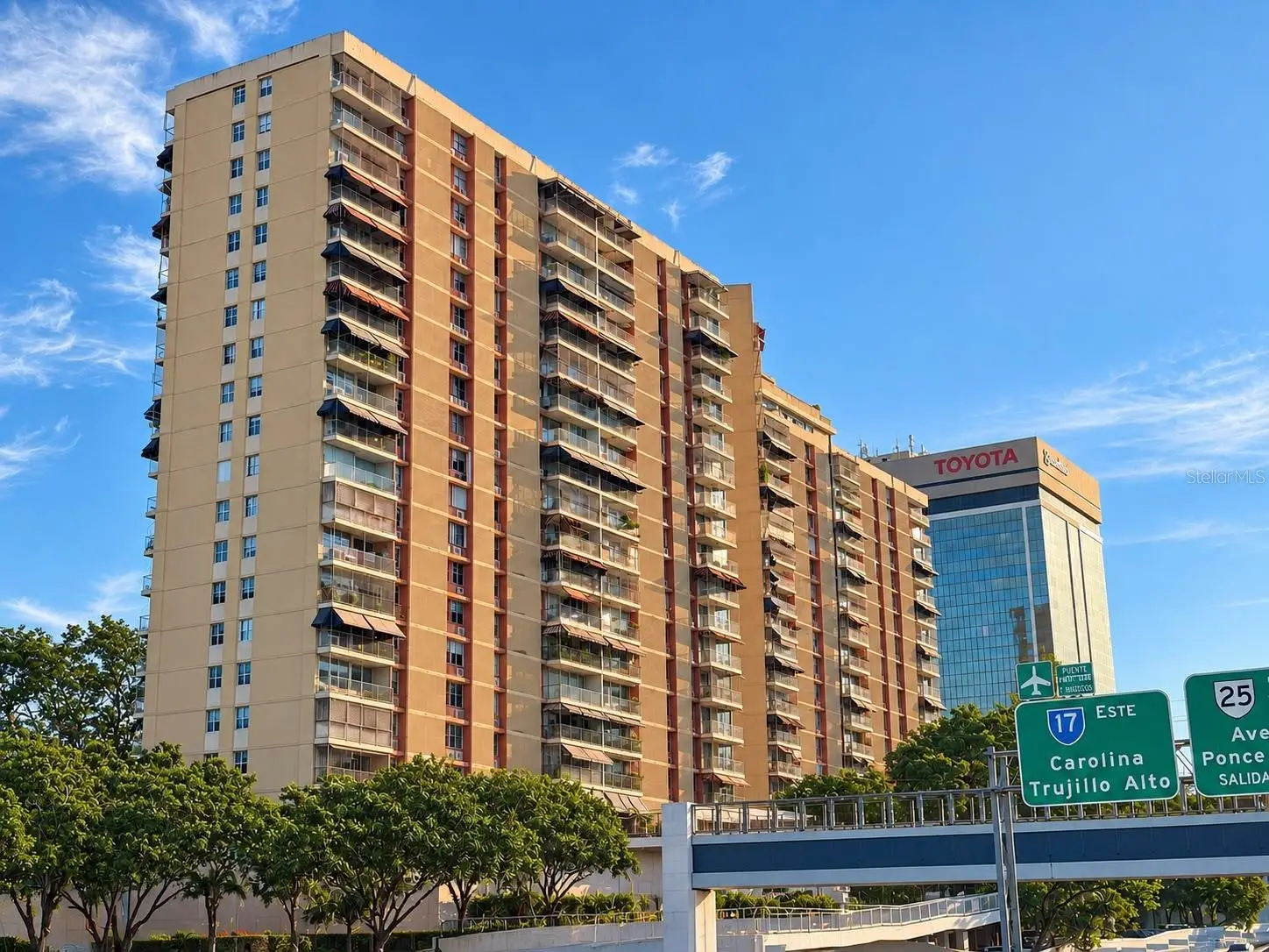 200 Ave Jose T. Pinero, PR