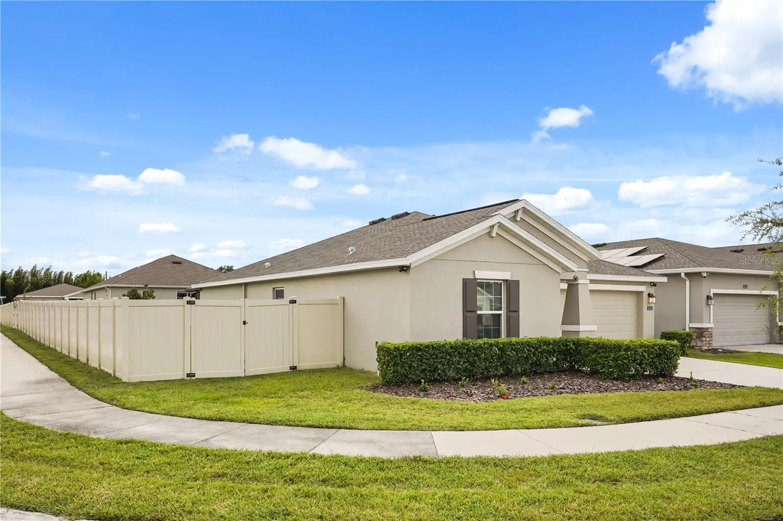 4260 Green Gables Place, FL