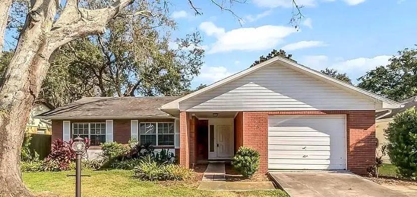 5 Rosewood Drive, FL