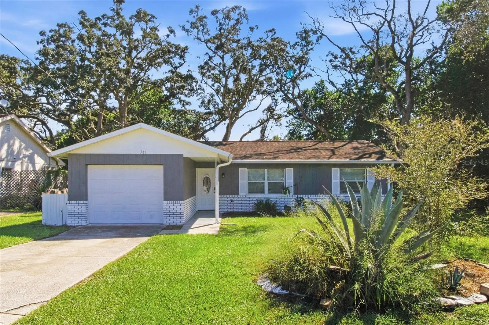348 Hartwood Avenue, FL