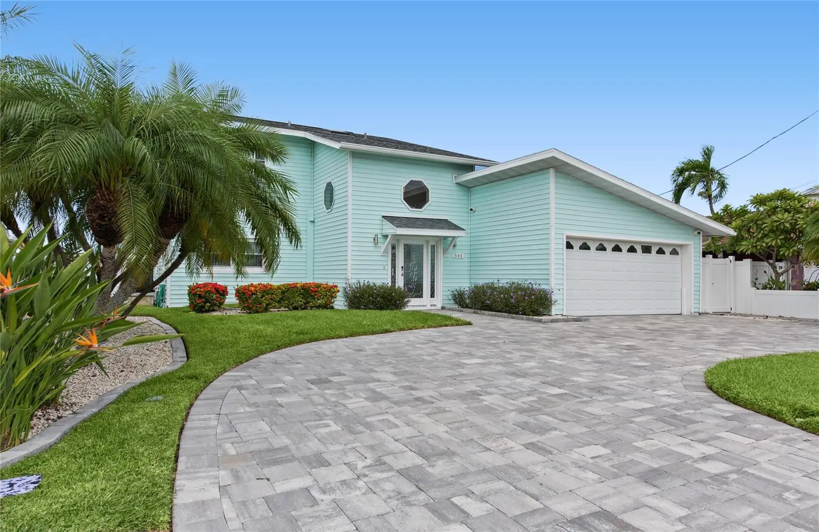 544 Lillian Drive, FL