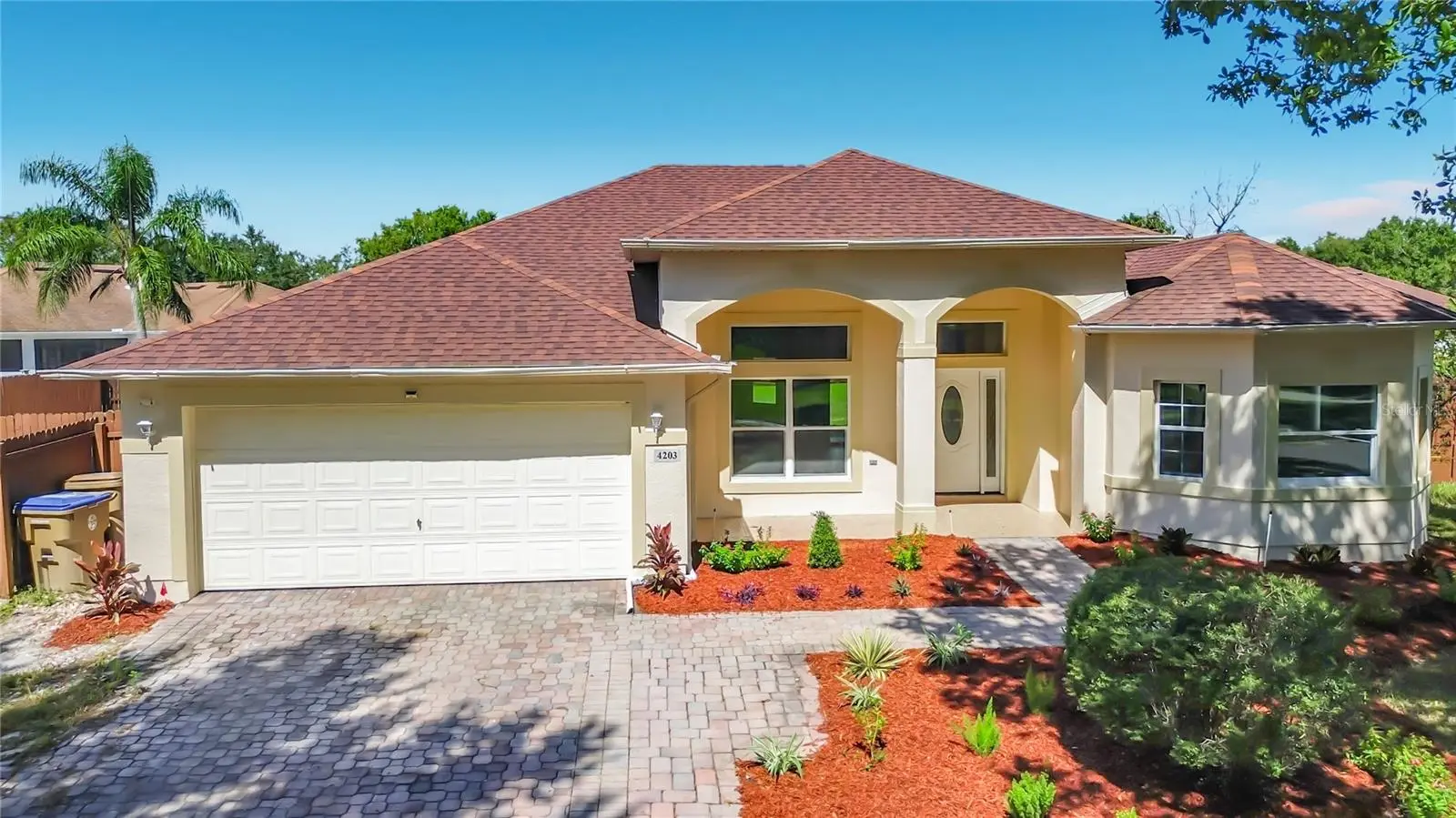 4203 Lugano Court, FL