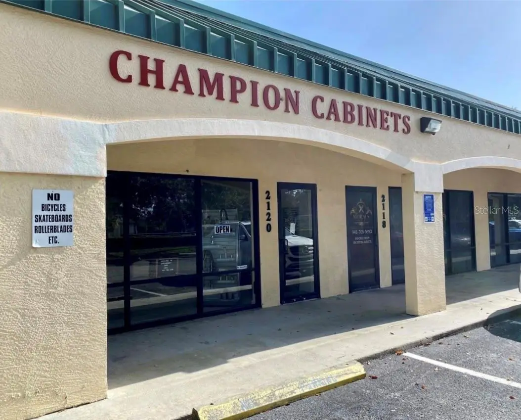 2120 Manatee Avenue, FL