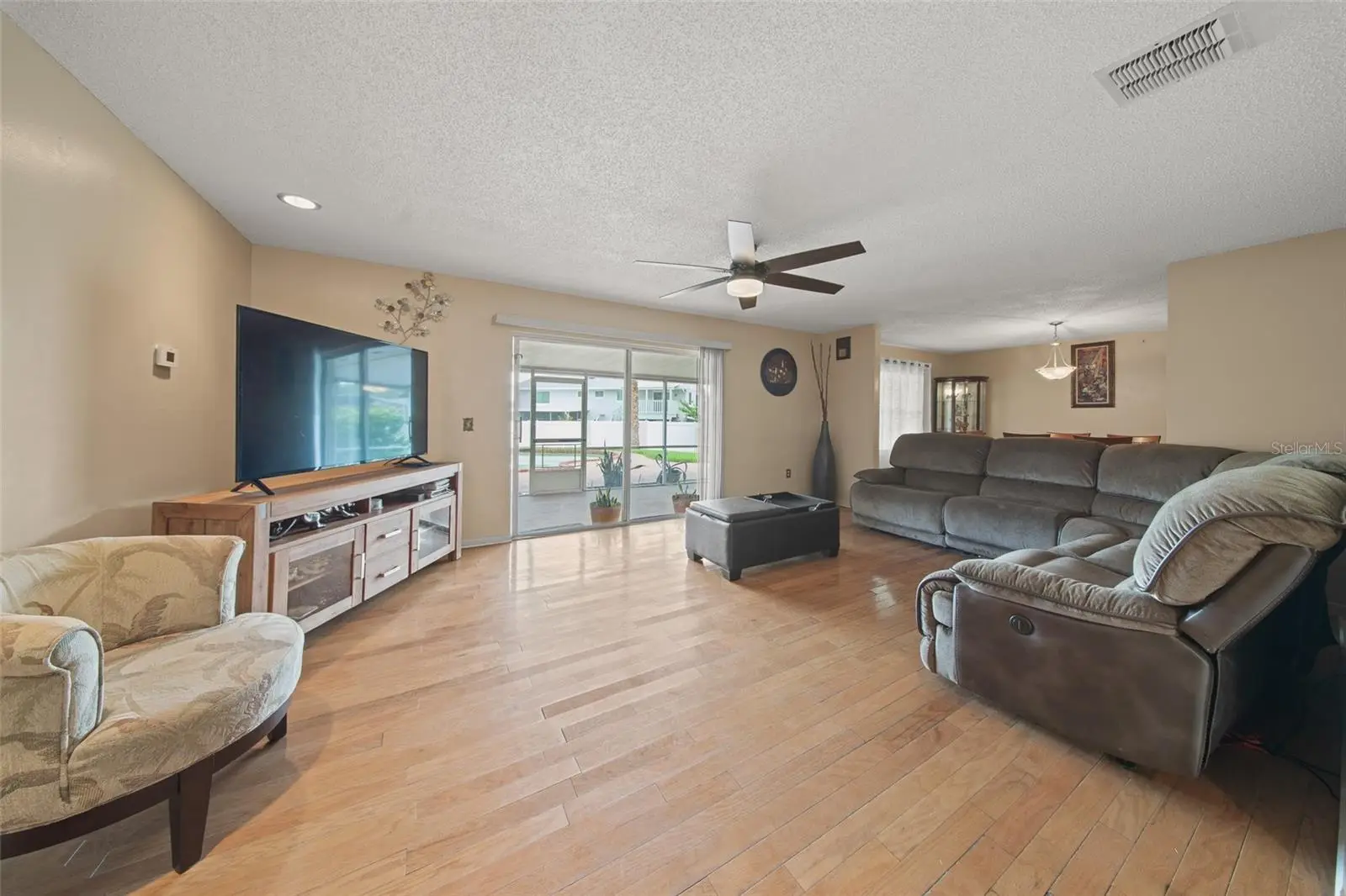 641 Elder Court, FL