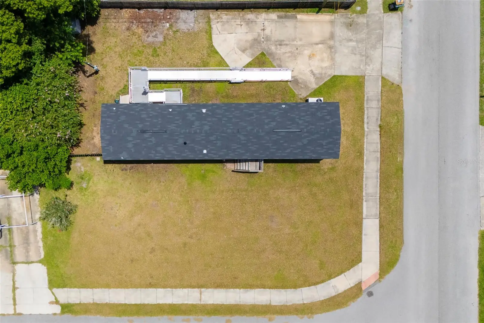 8207 Charlin Parkway, FL