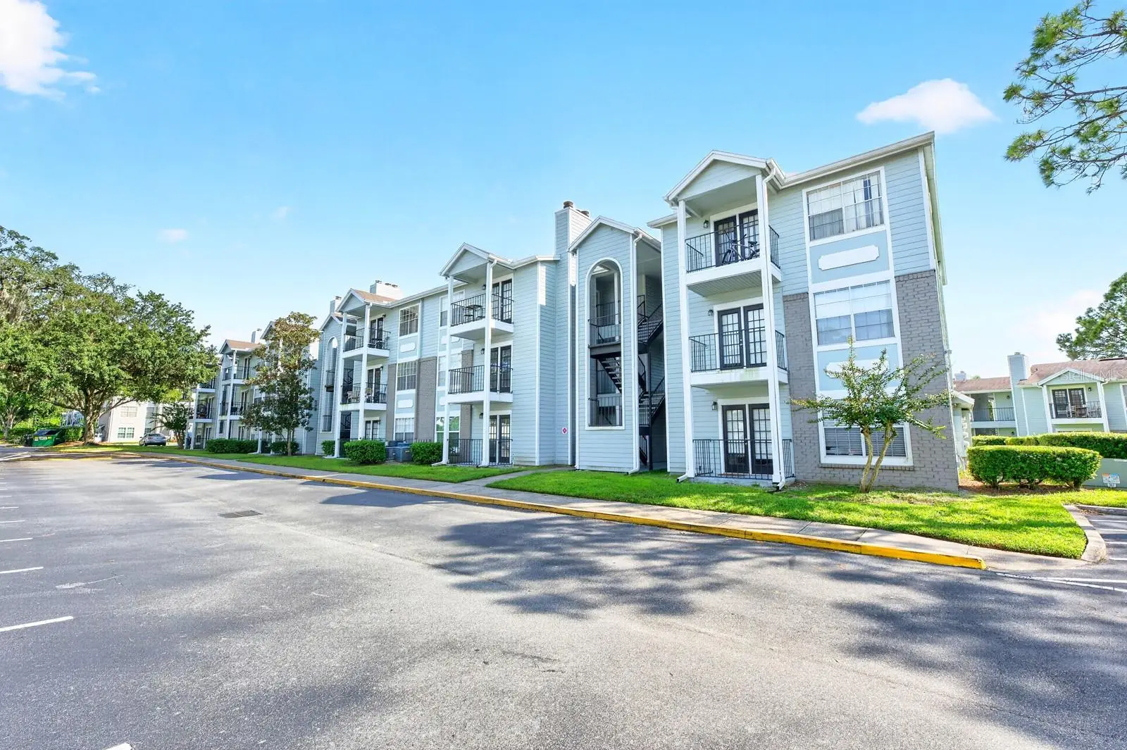 2550 Alafaya Trail, FL