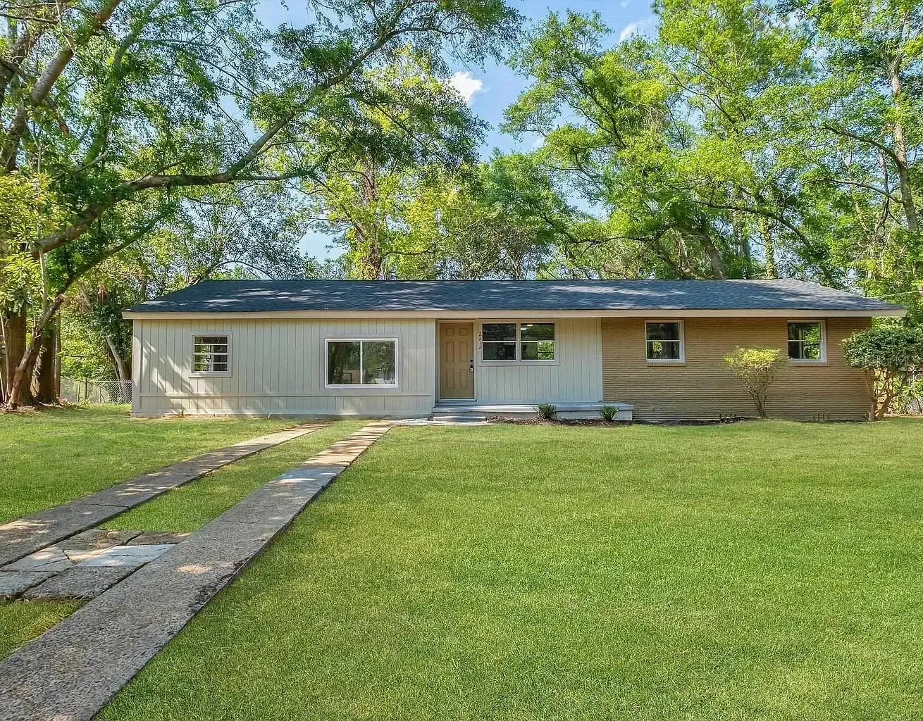 2212 Berkshire Drive, FL