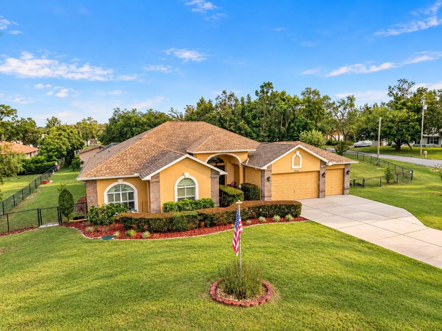 1486 Alameda Drive, FL