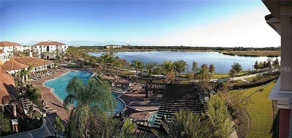 5037 Shoreway Loop, FL