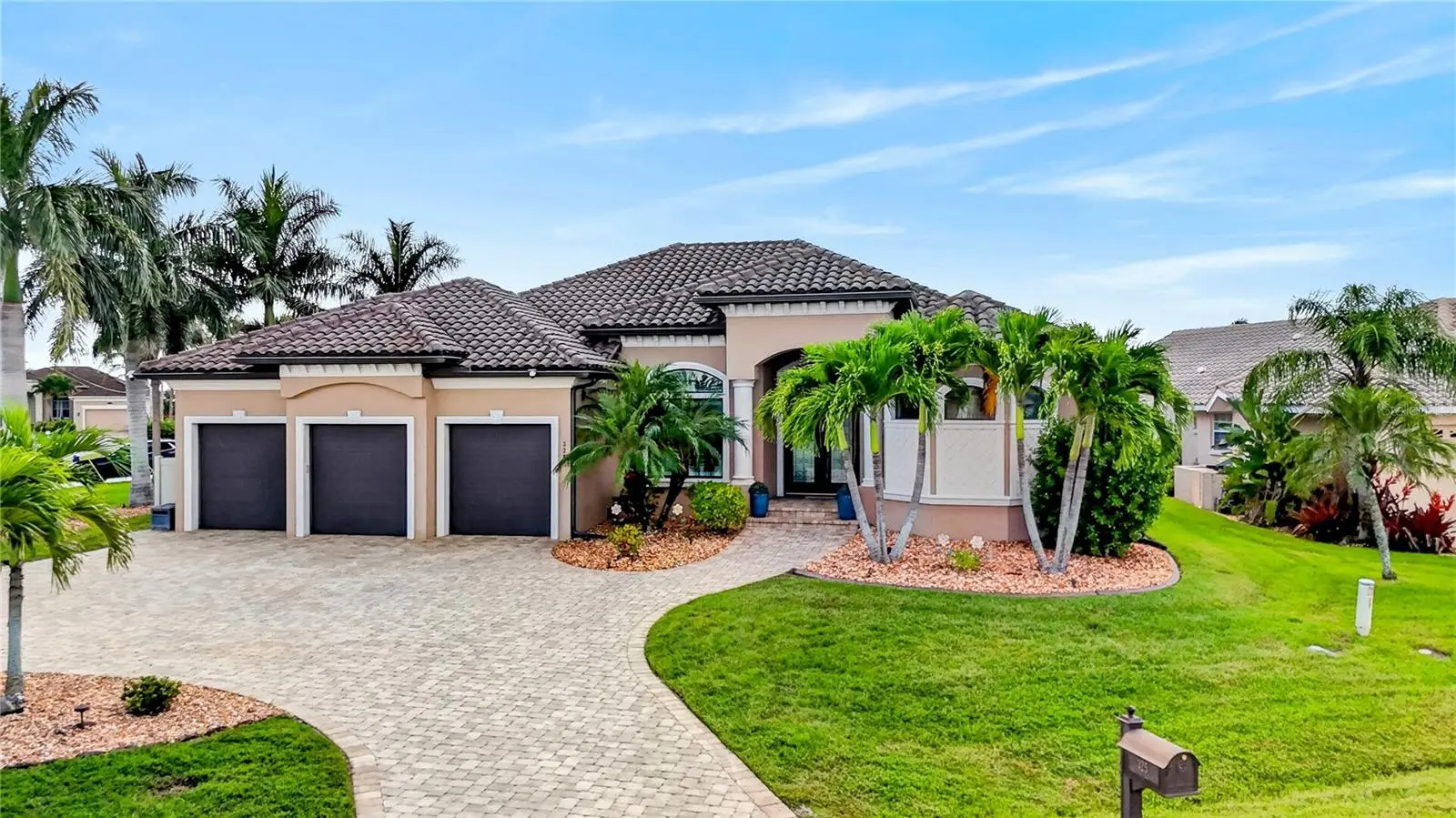 325 Segovia Drive, FL