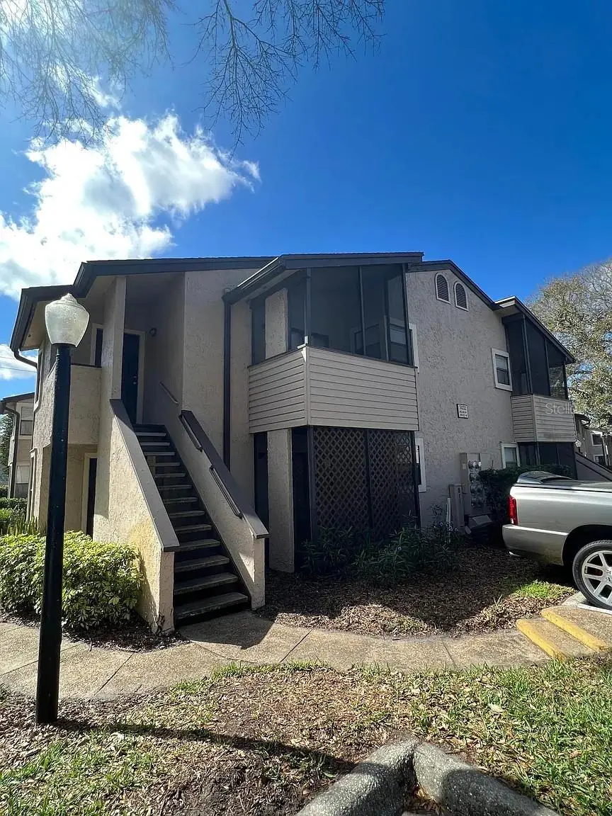 3032 Antique Oaks Circle, FL