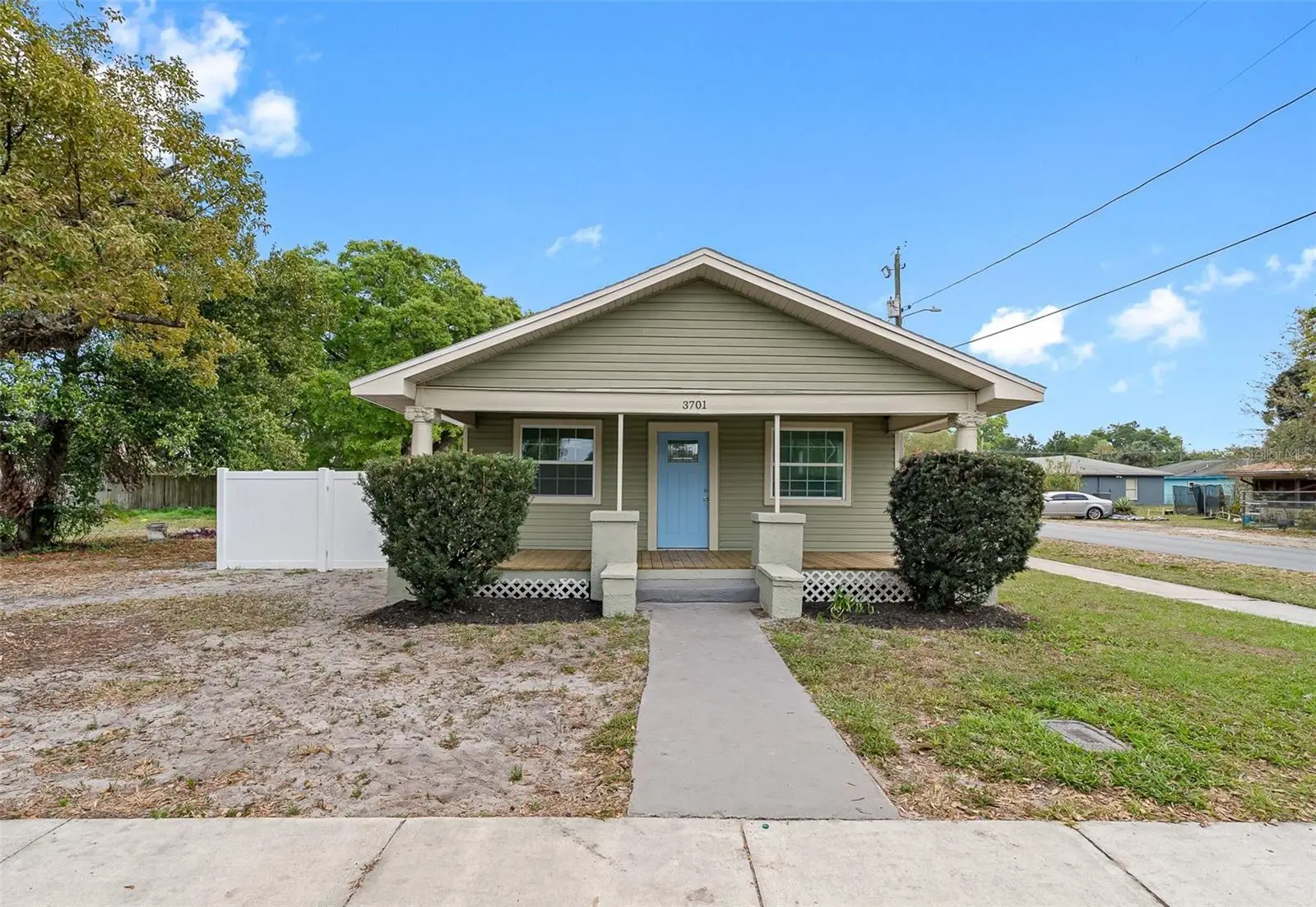 3701 Temple Street, FL
