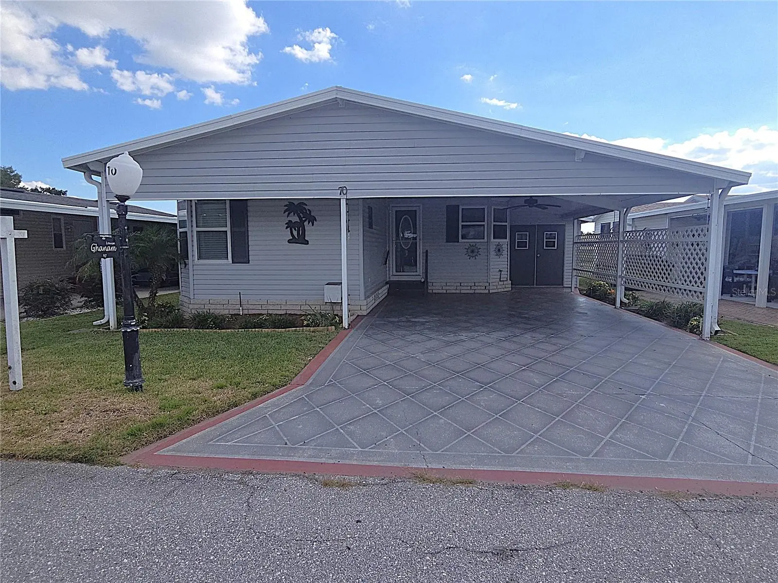 70 Straphmore Drive, FL