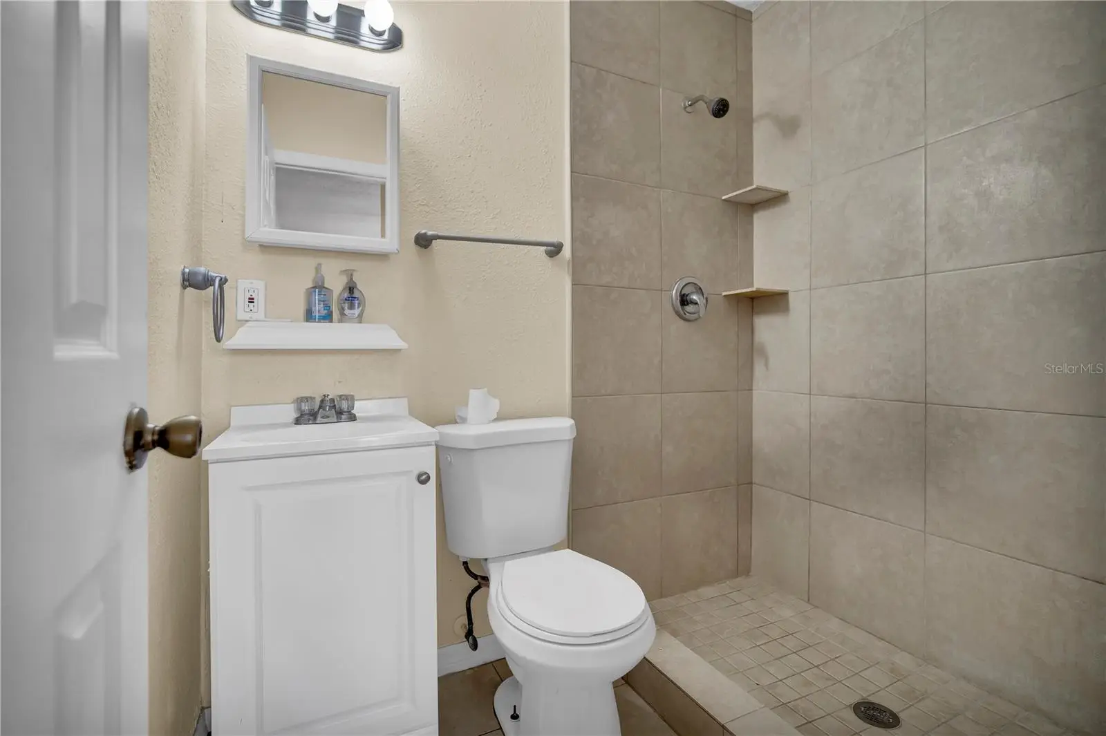 12315 Kenton Court, FL