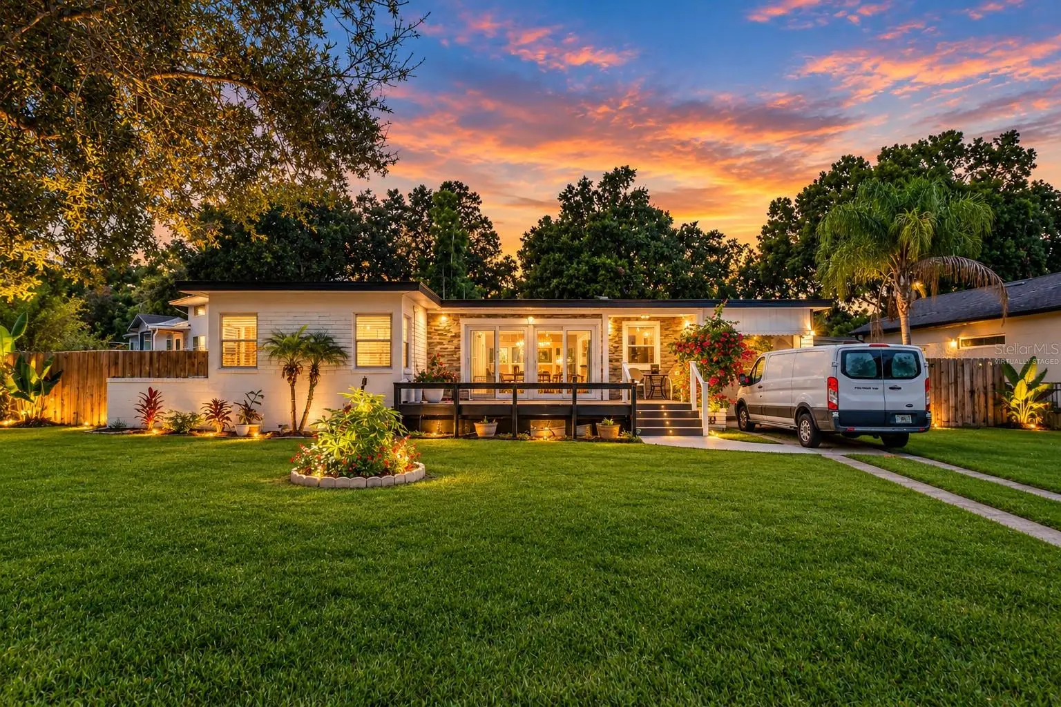 3221 Underhill Court, FL