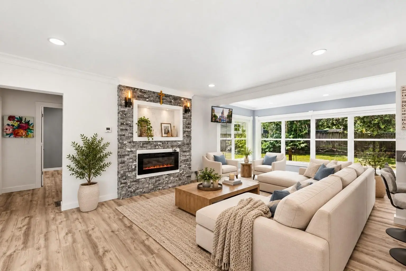 3221 Underhill Court, FL