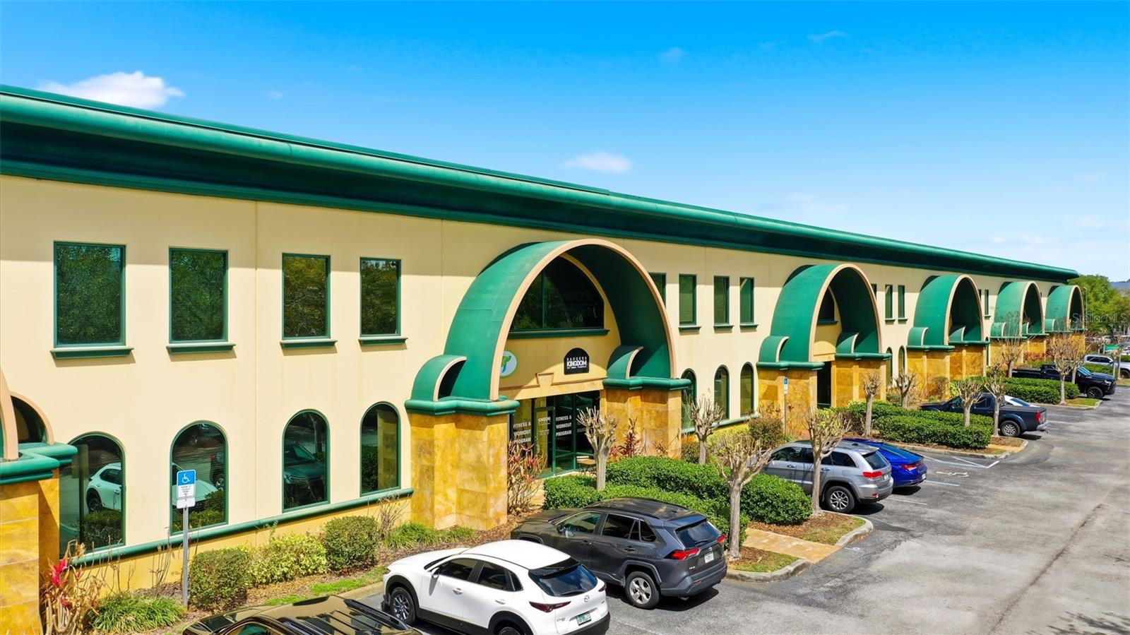 6881 Kingspointe Parkway, FL