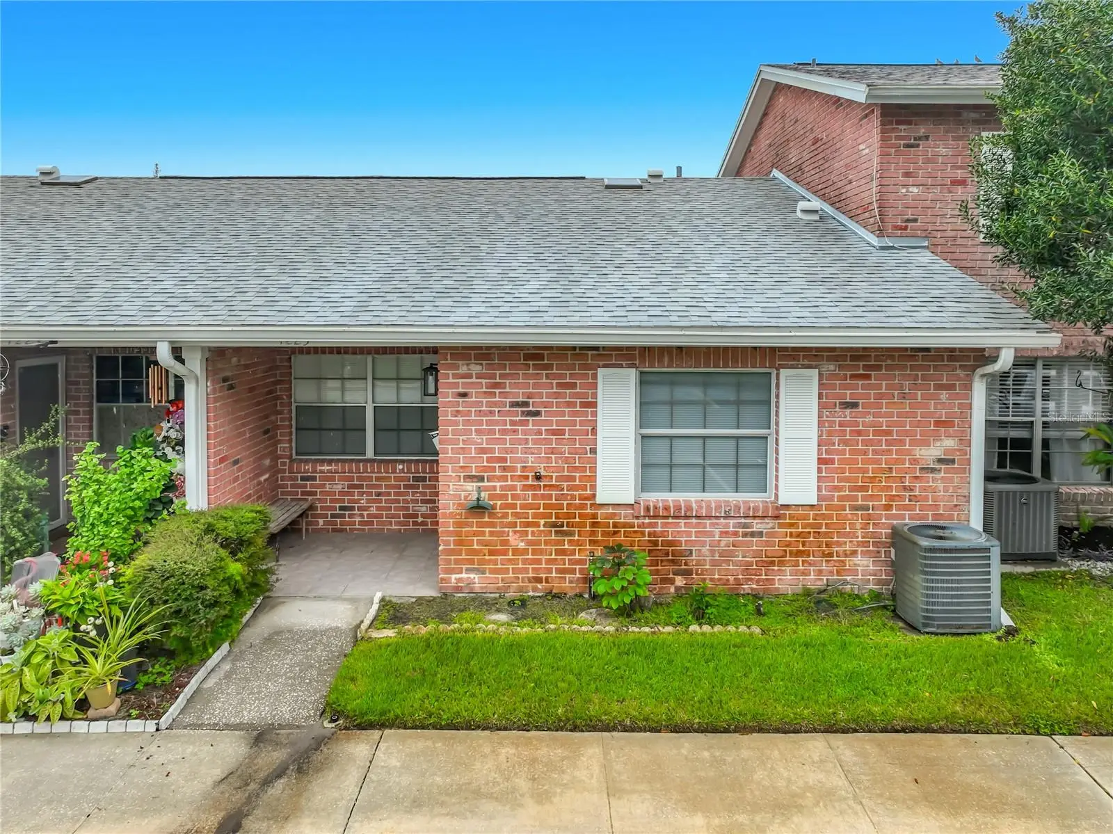 1225 Carriage Lane, FL