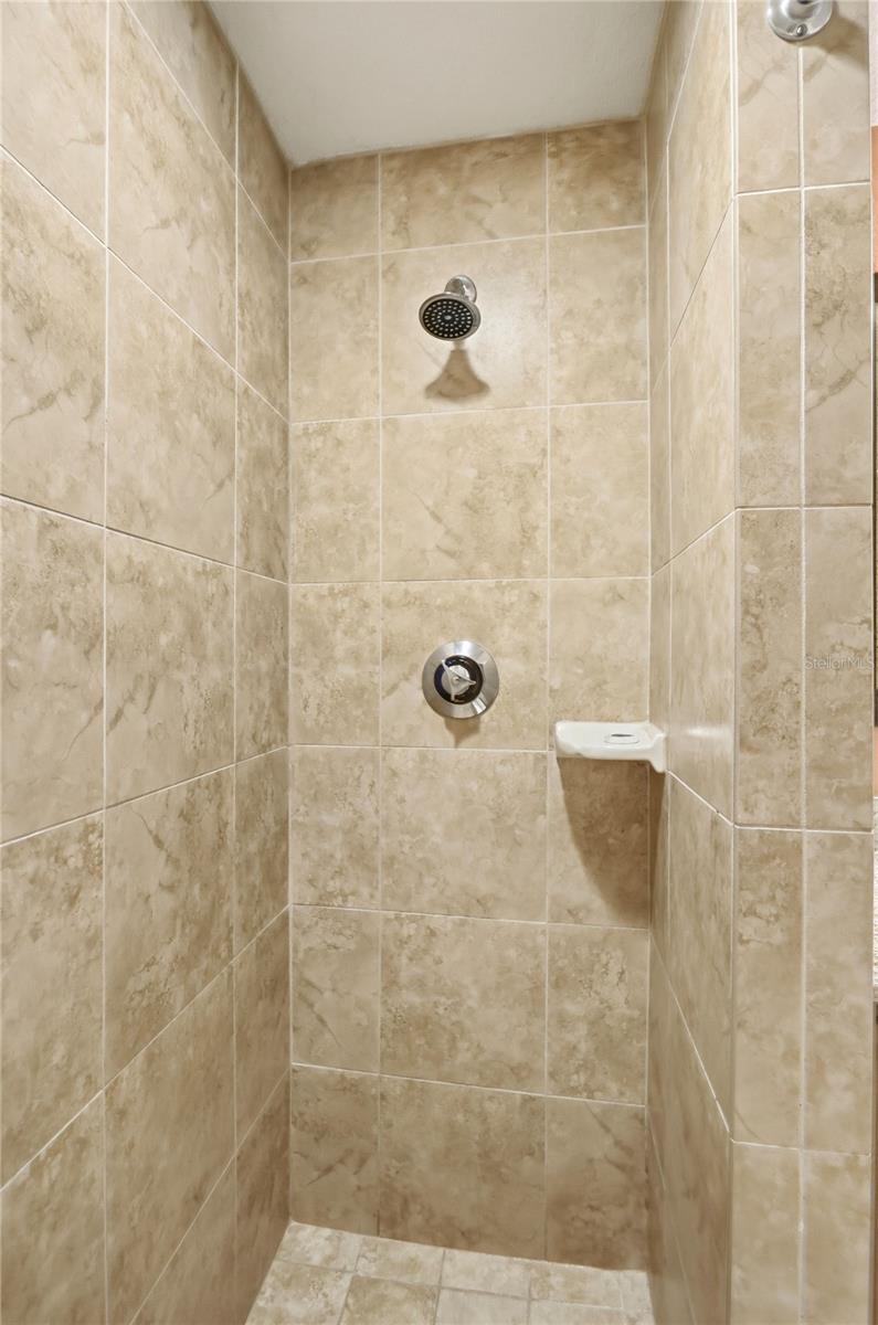12521 Floridays Resort Drive, FL