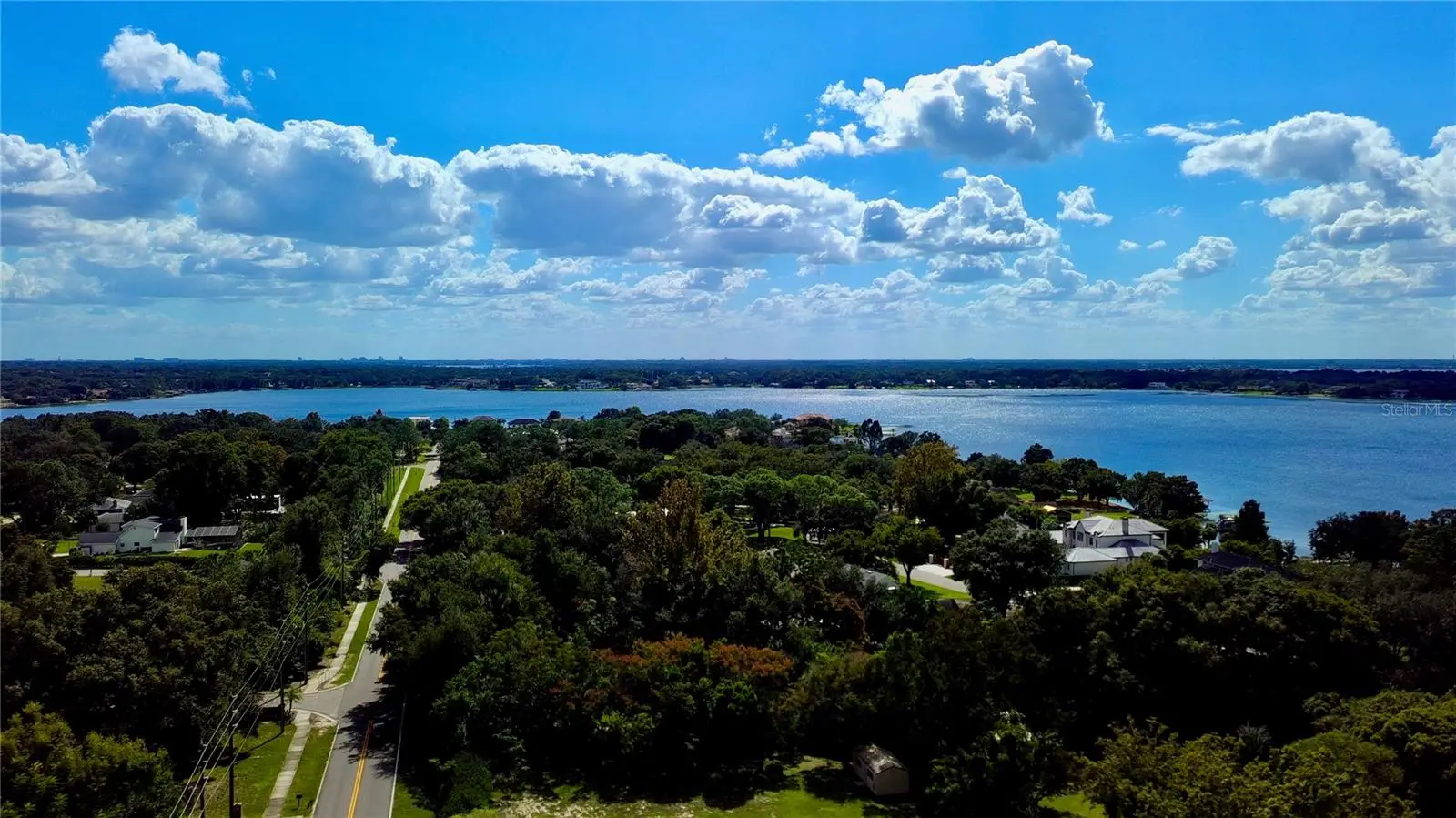 9601 Ambleside Drive, FL