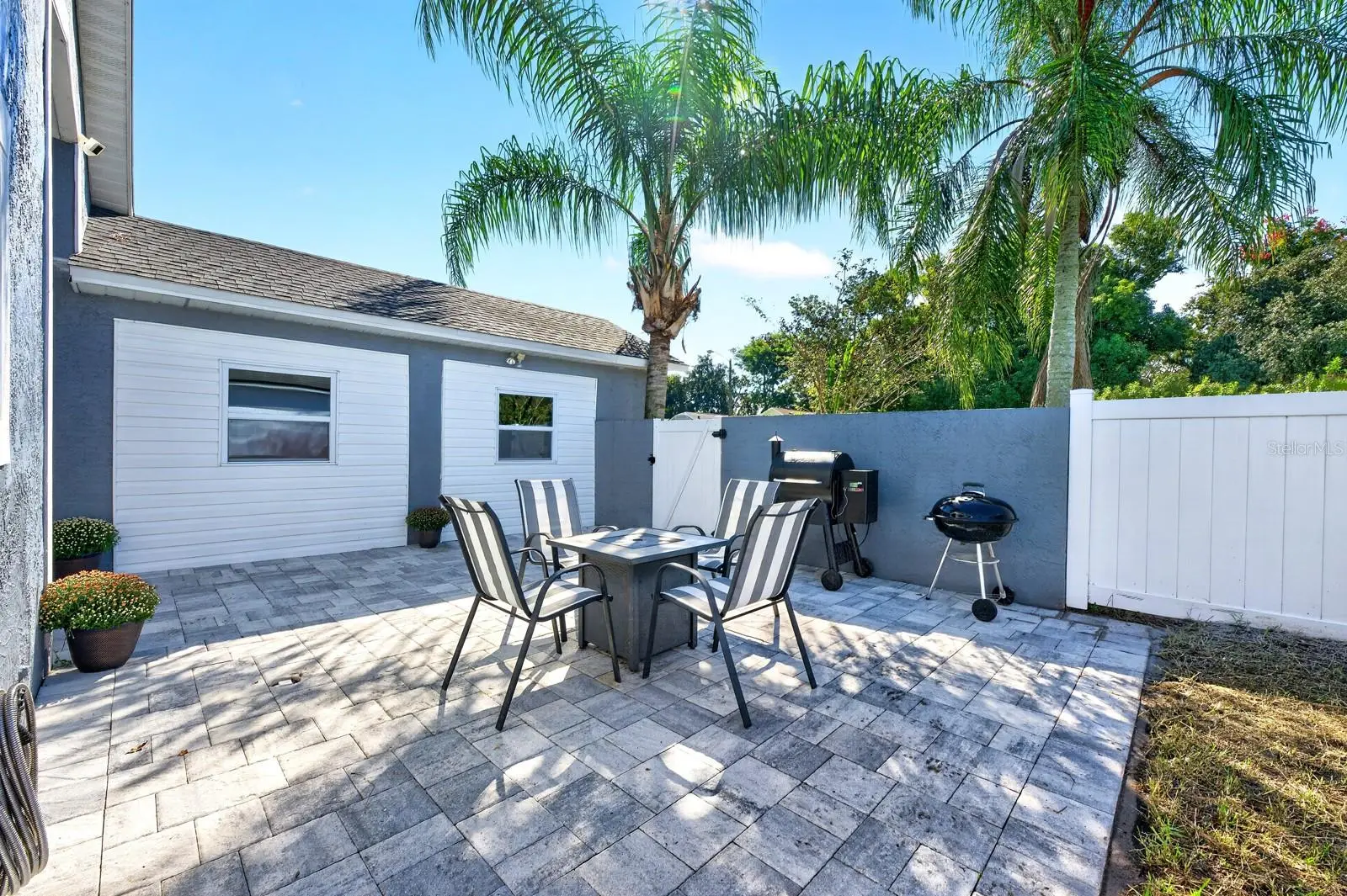 9807 Piney Point Circle, FL