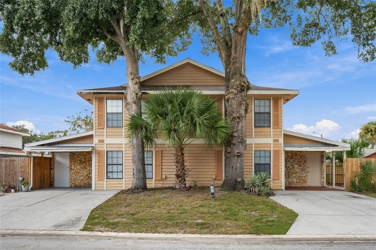510 Yellowwood Court, FL