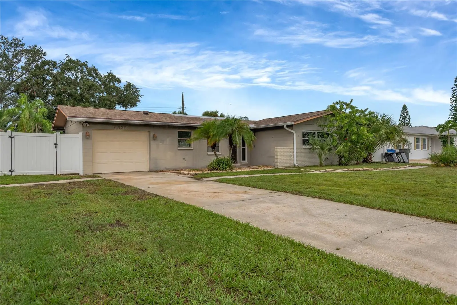 6320 Fairway Boulevard, FL