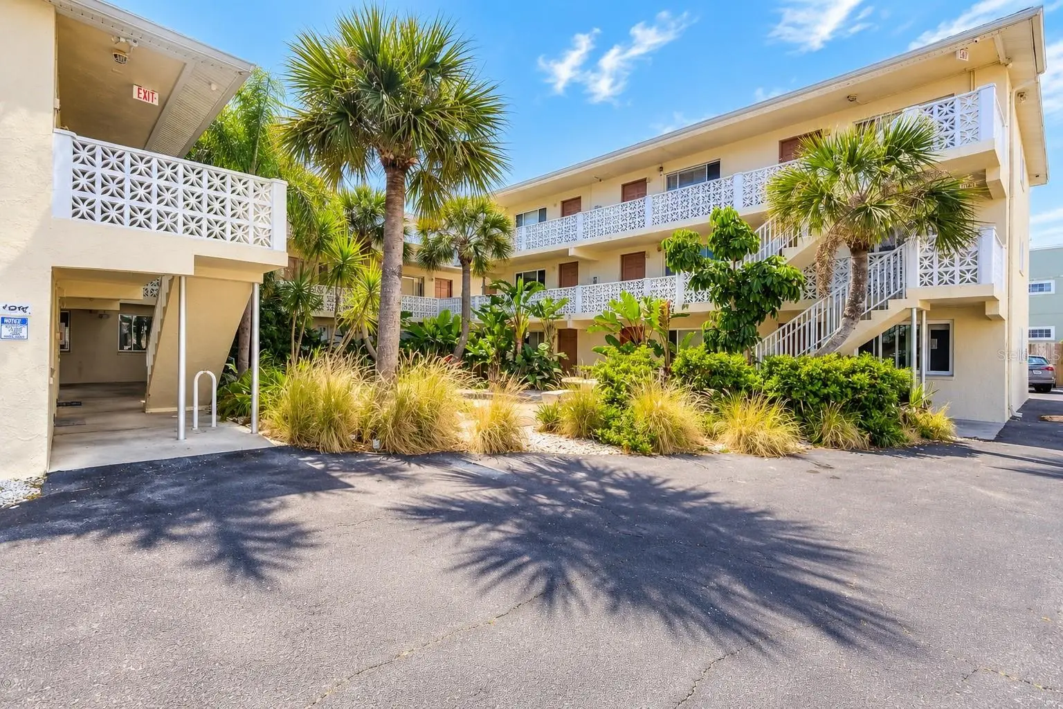 102 Peninsula Drive, FL