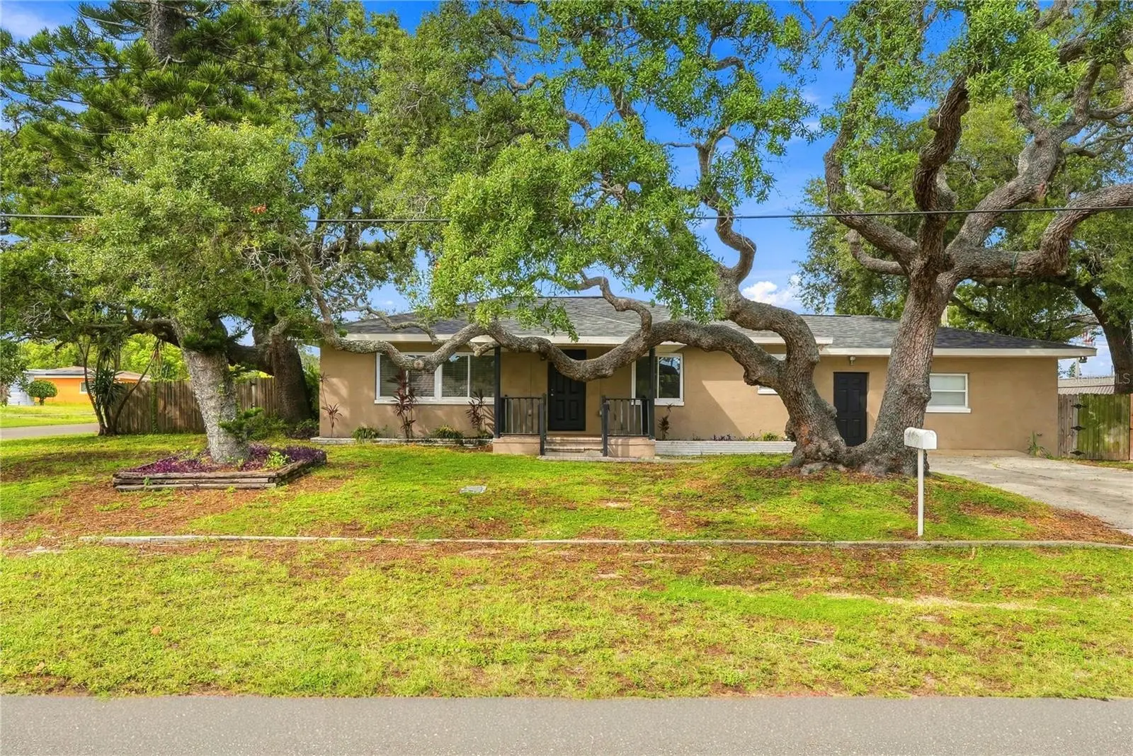 10719 Cherokee Drive, FL