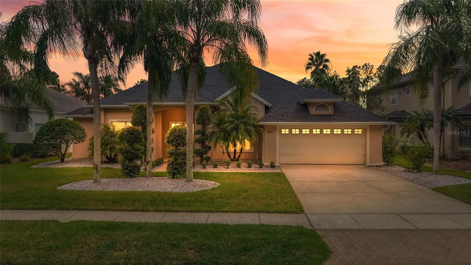 18823 Wimbledon Circle, FL