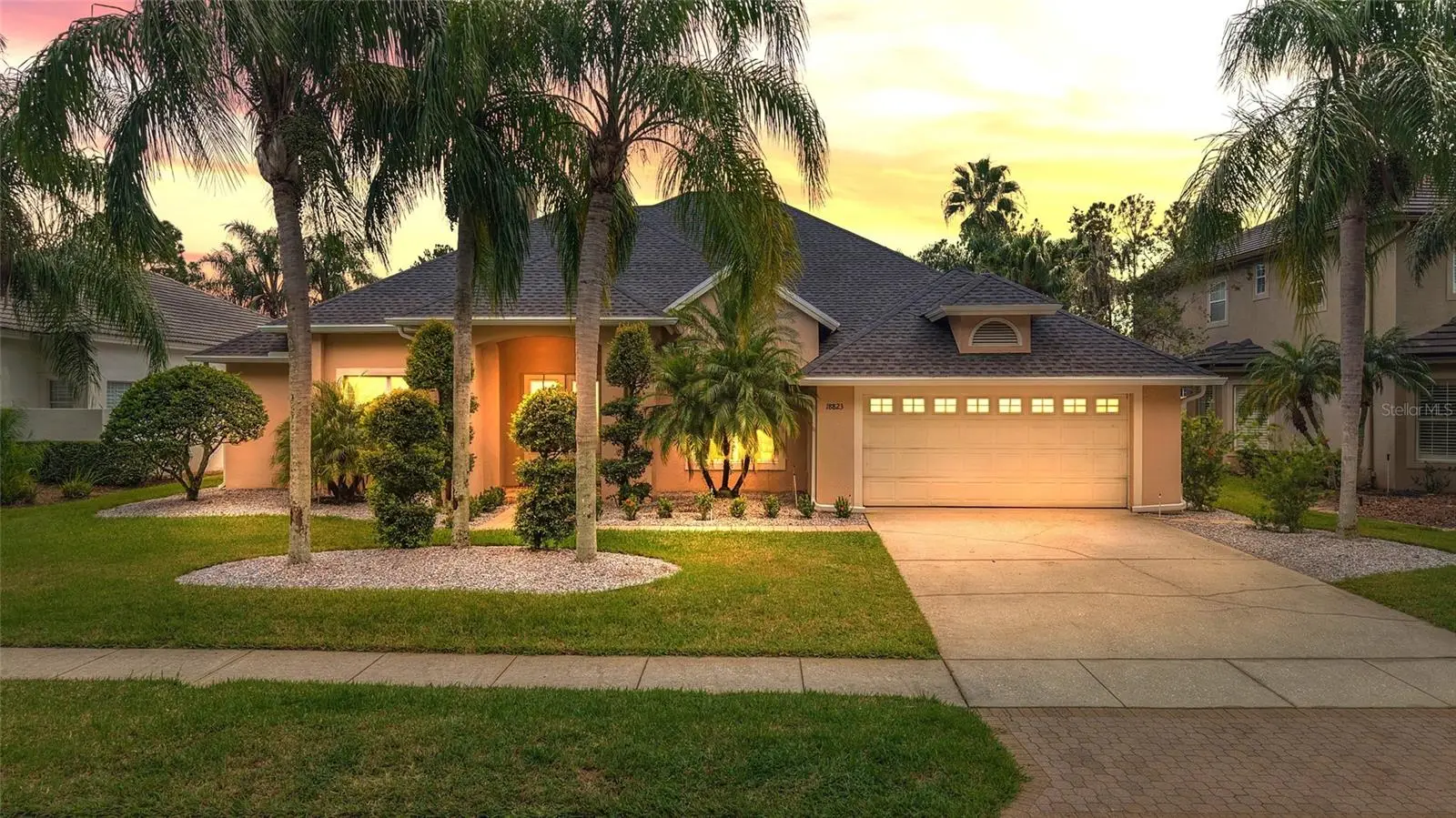 18823 Wimbledon Circle, FL