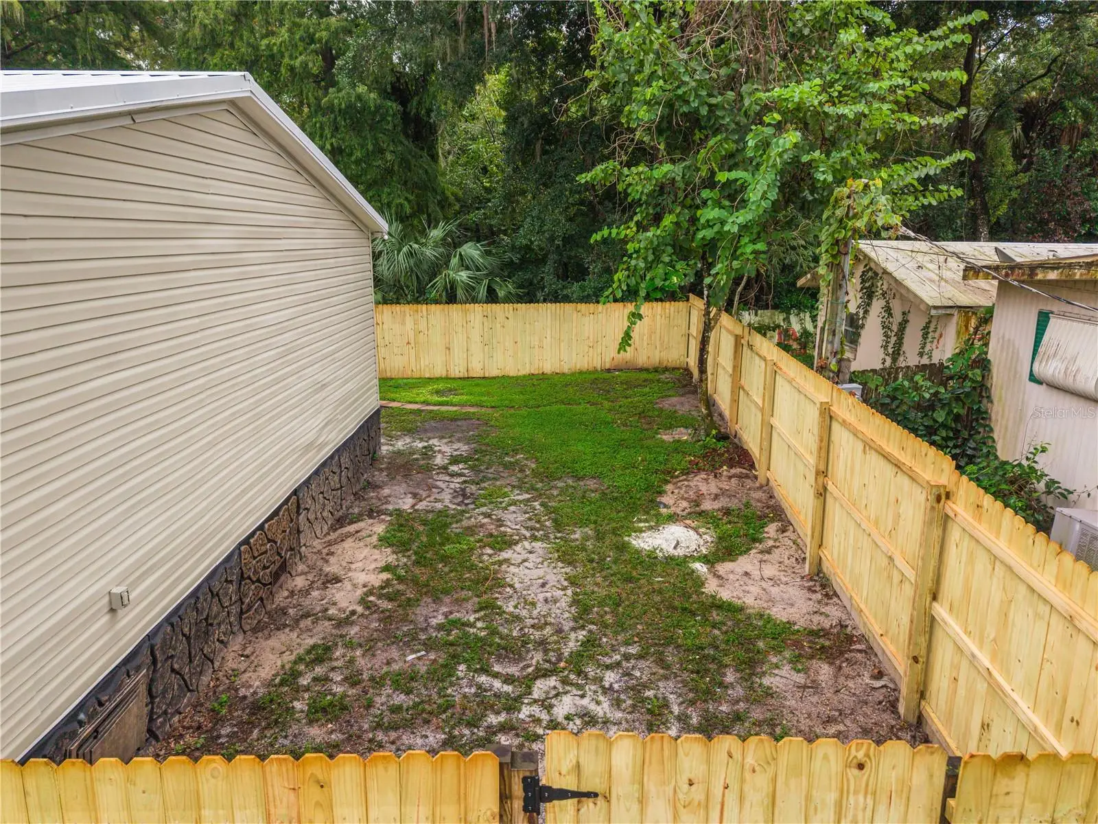 761 Bayou Drive, FL