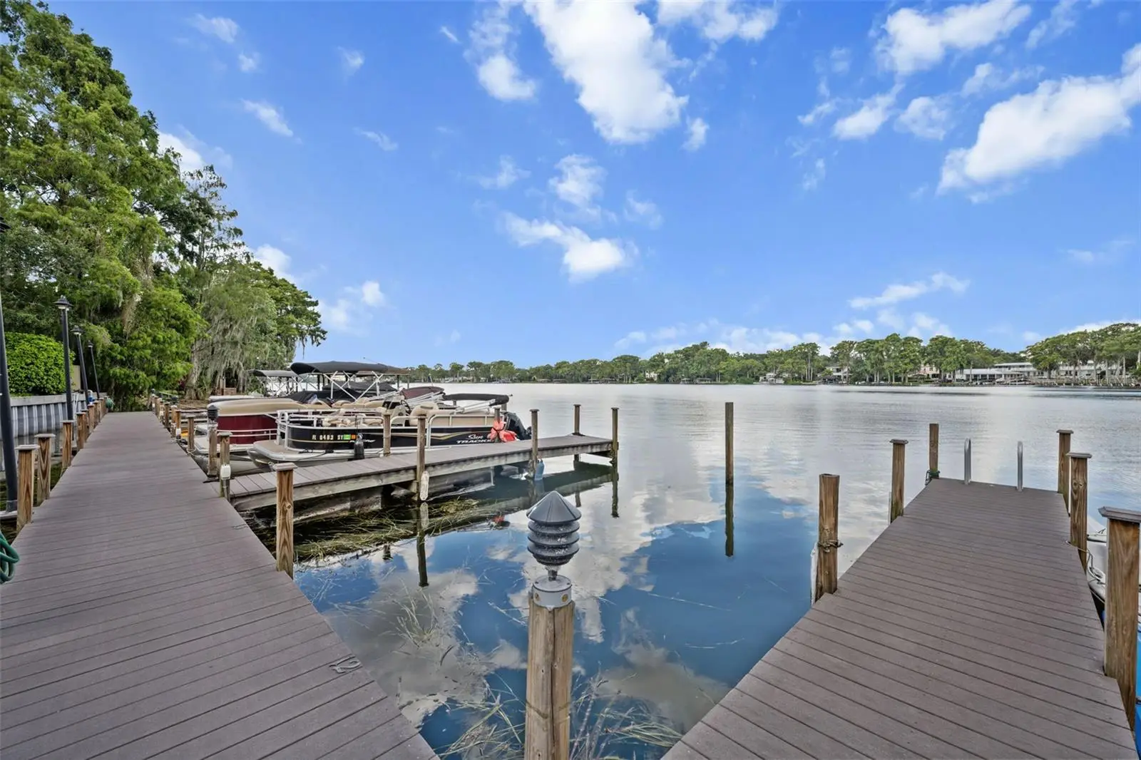 223 Quayside Circle, FL