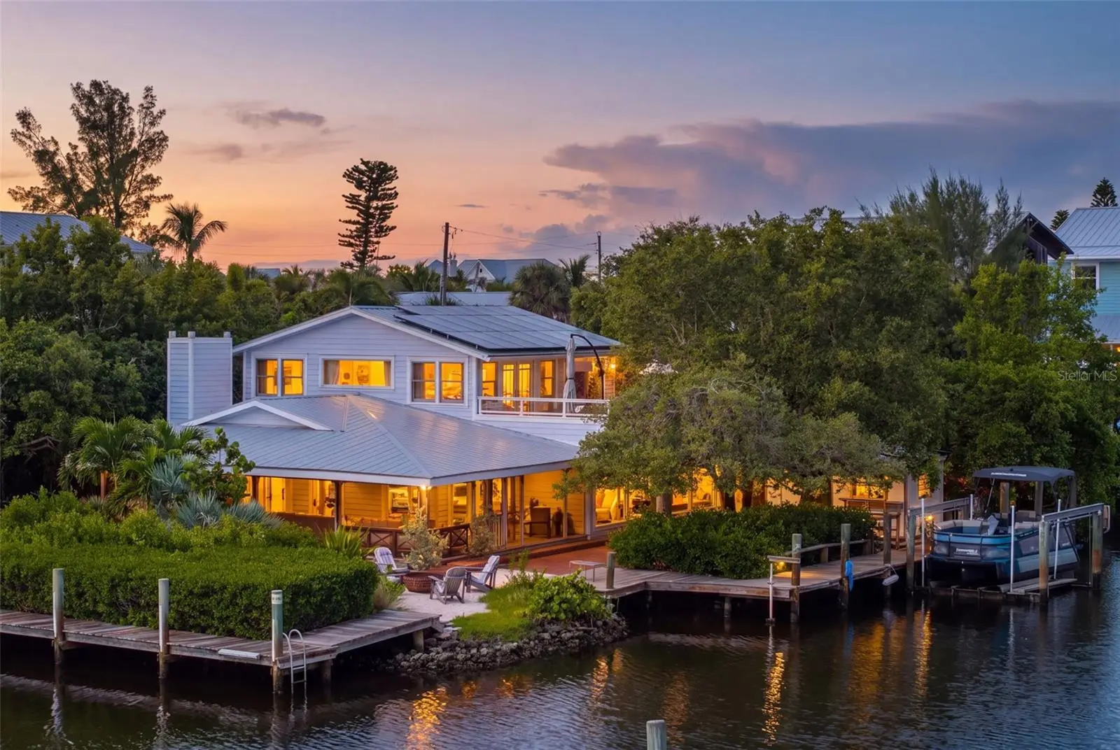 511 South Drive, FL