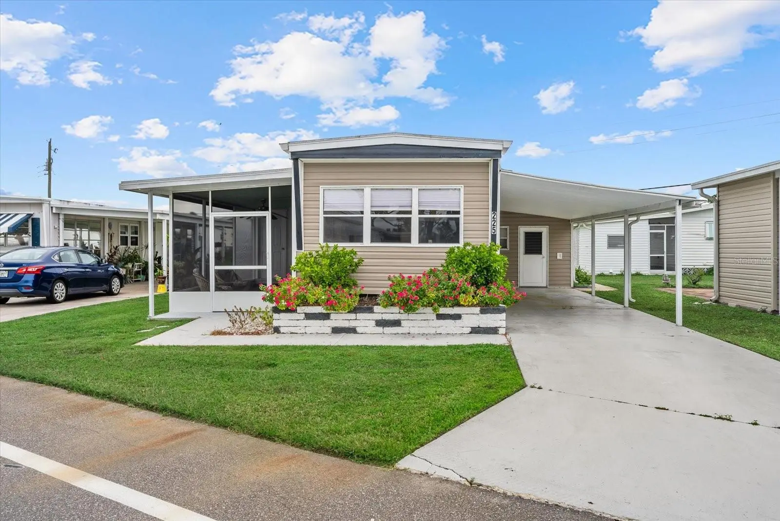 225 Blackburn Boulevard, FL