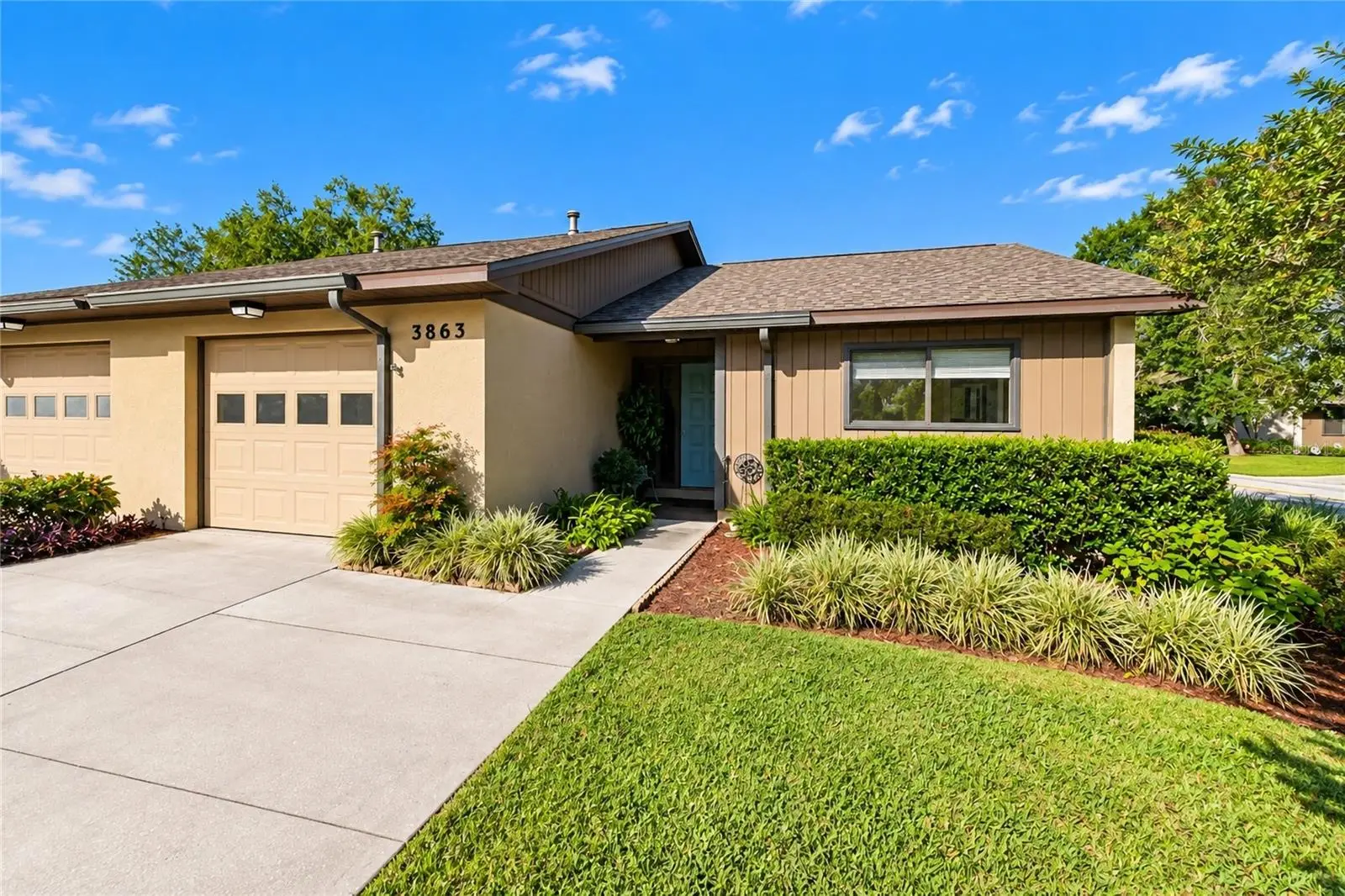 3863 17th Street Circle, FL