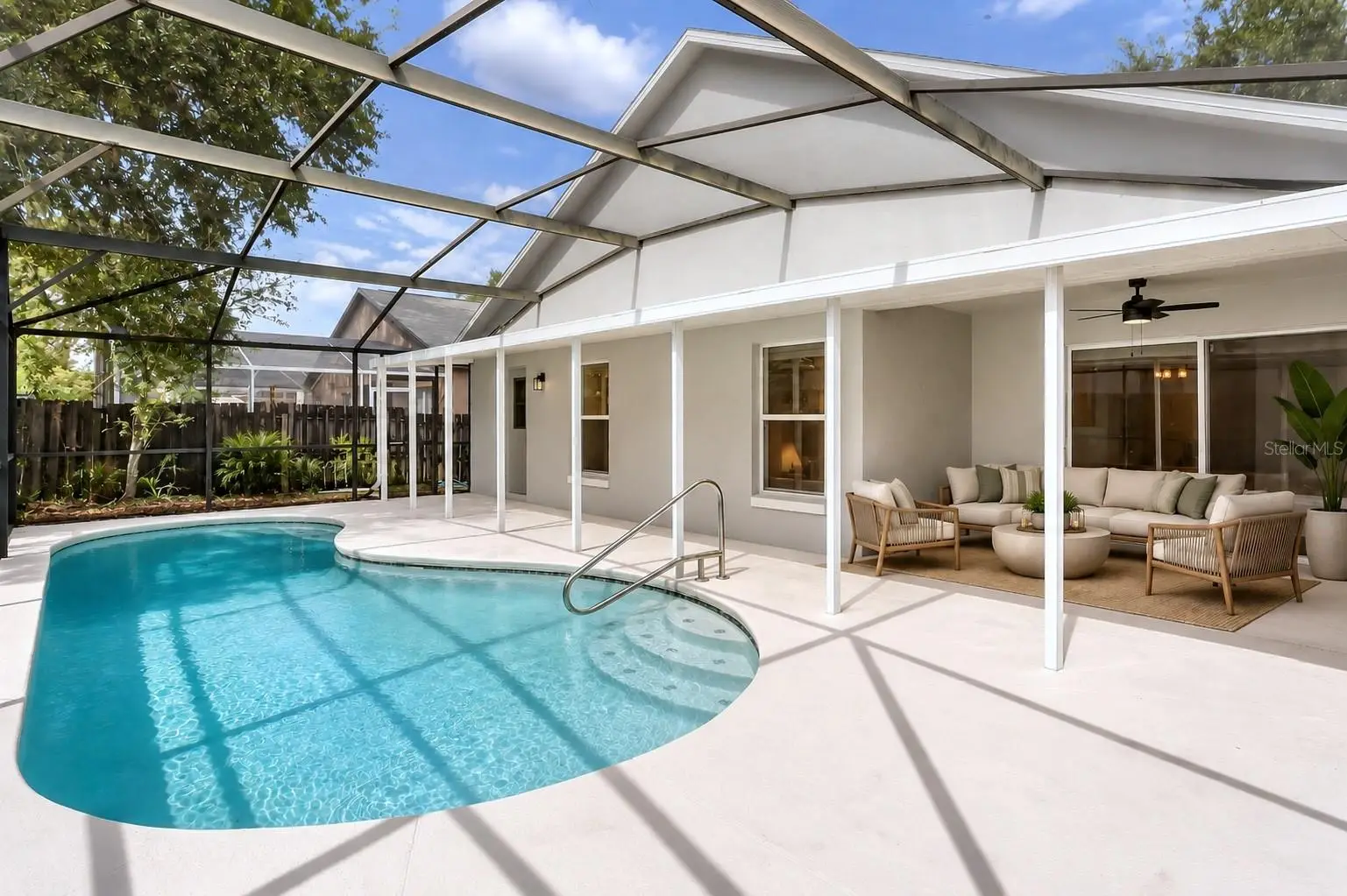 1218 Whitewood Way, FL