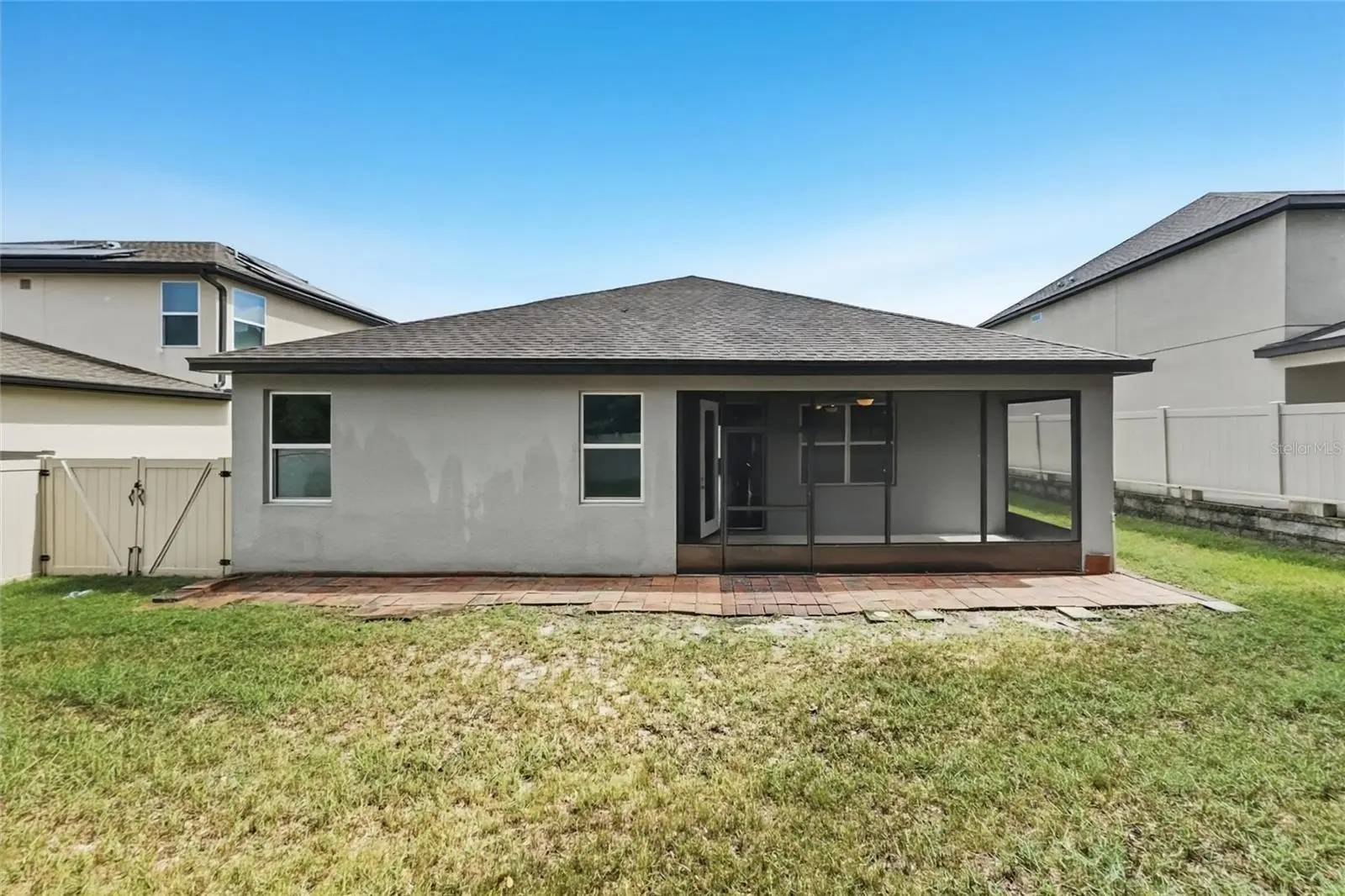 827 Daybreak Place, FL
