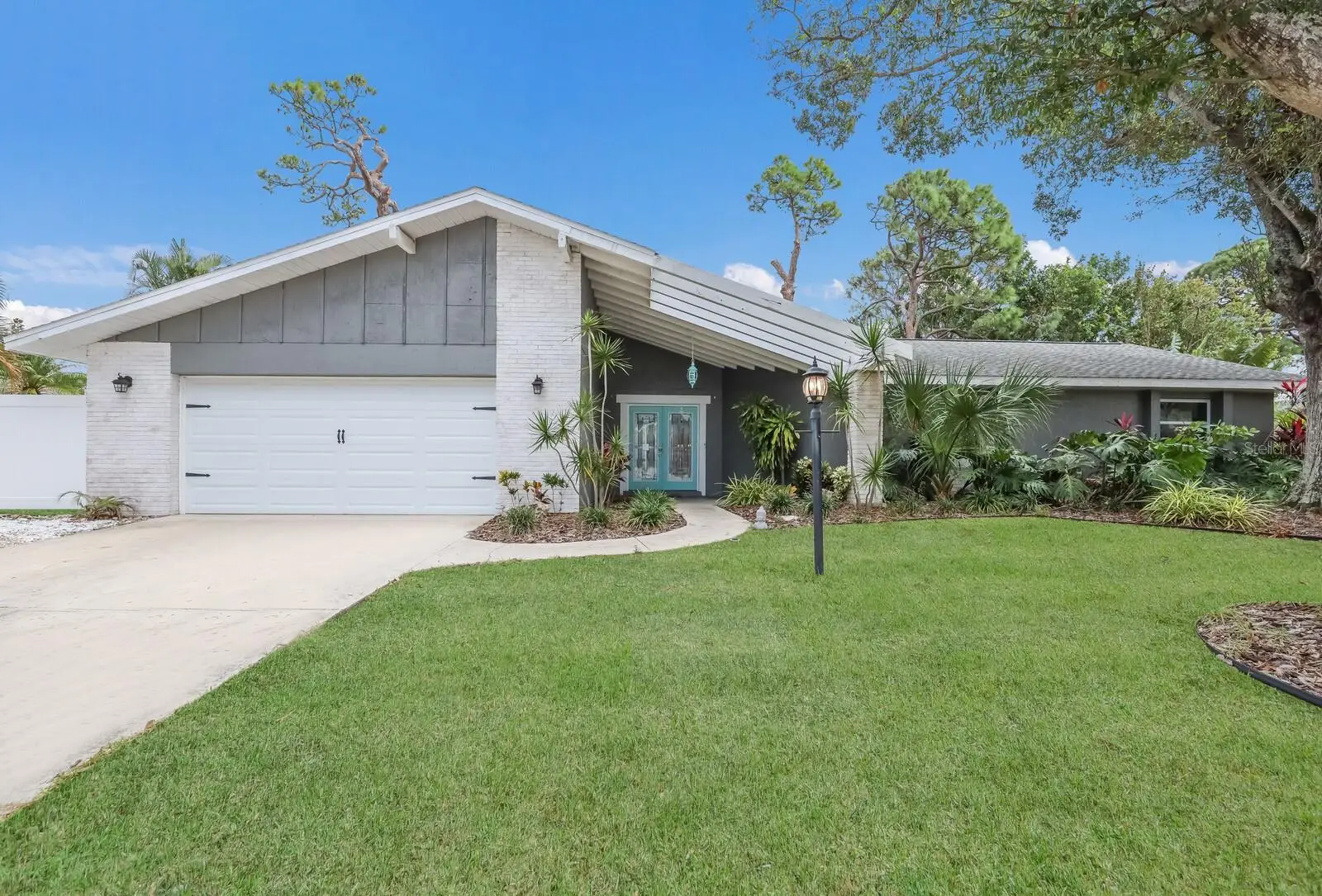 305 55th Street, FL