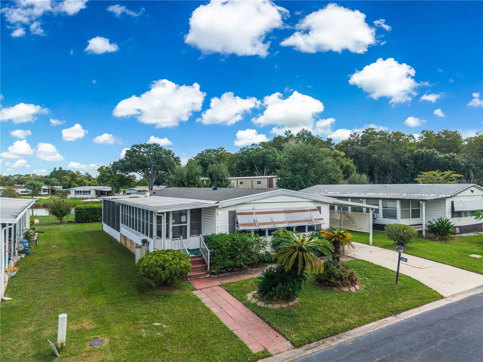2537 Longpine Lane, FL