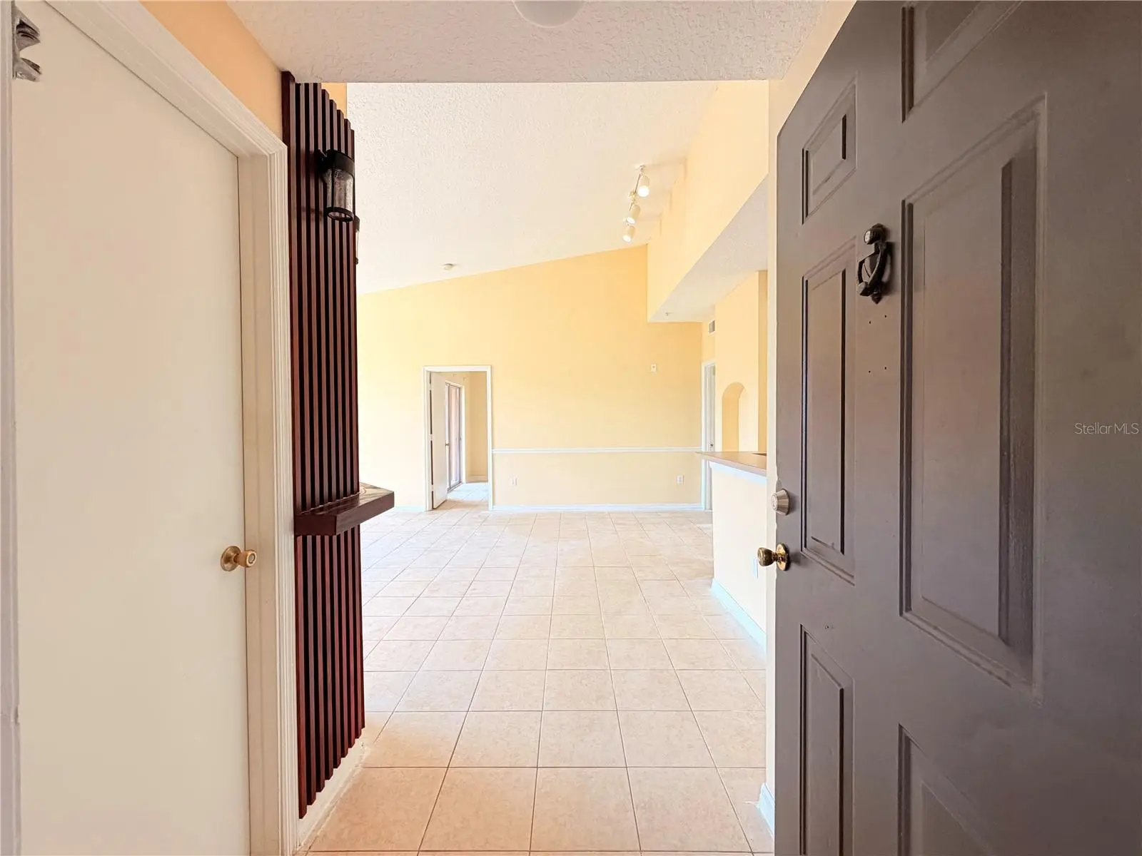 5500 Metrowest Boulevard, FL
