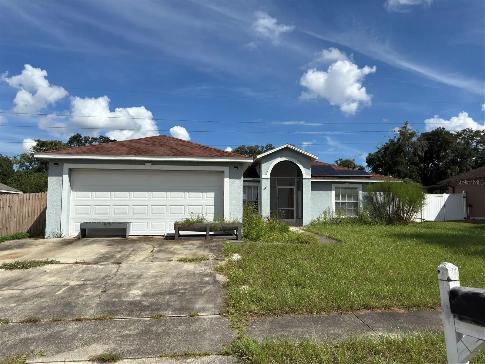871 Lake Jackson Circle, FL