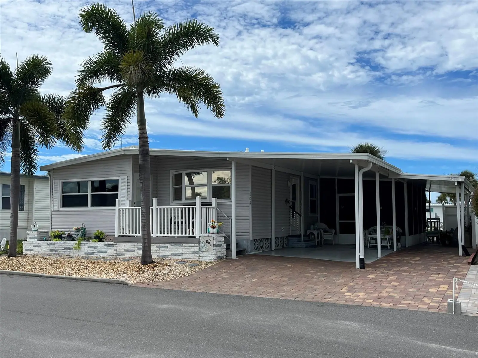 804 Cervina Drive, FL