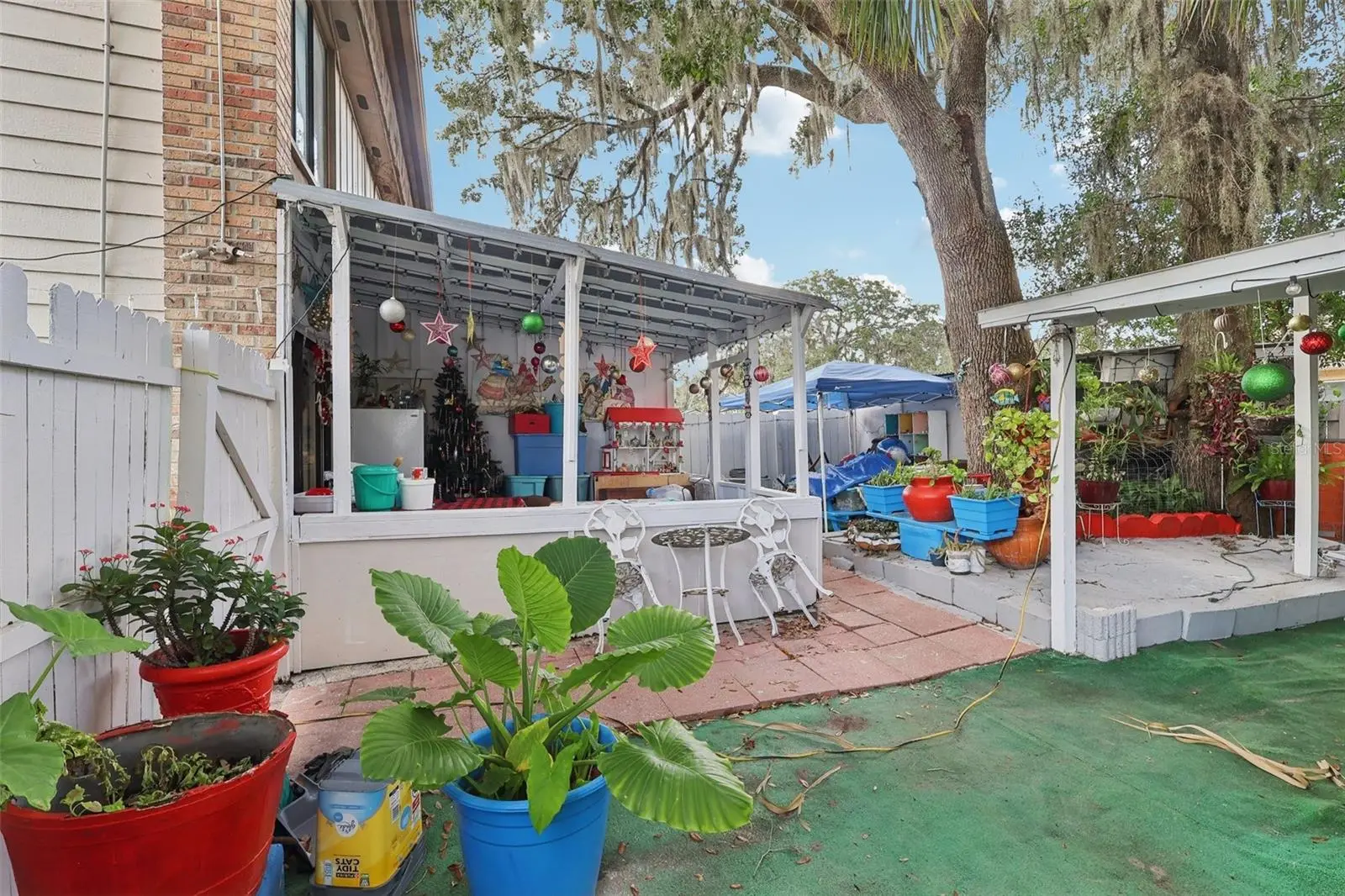 737 Church Avenue, FL