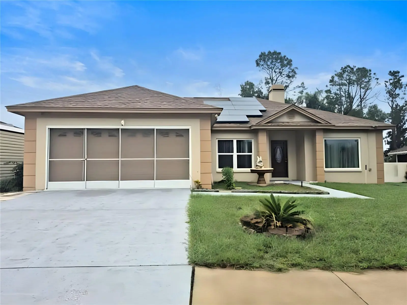 902 Greenbelt Circle, FL