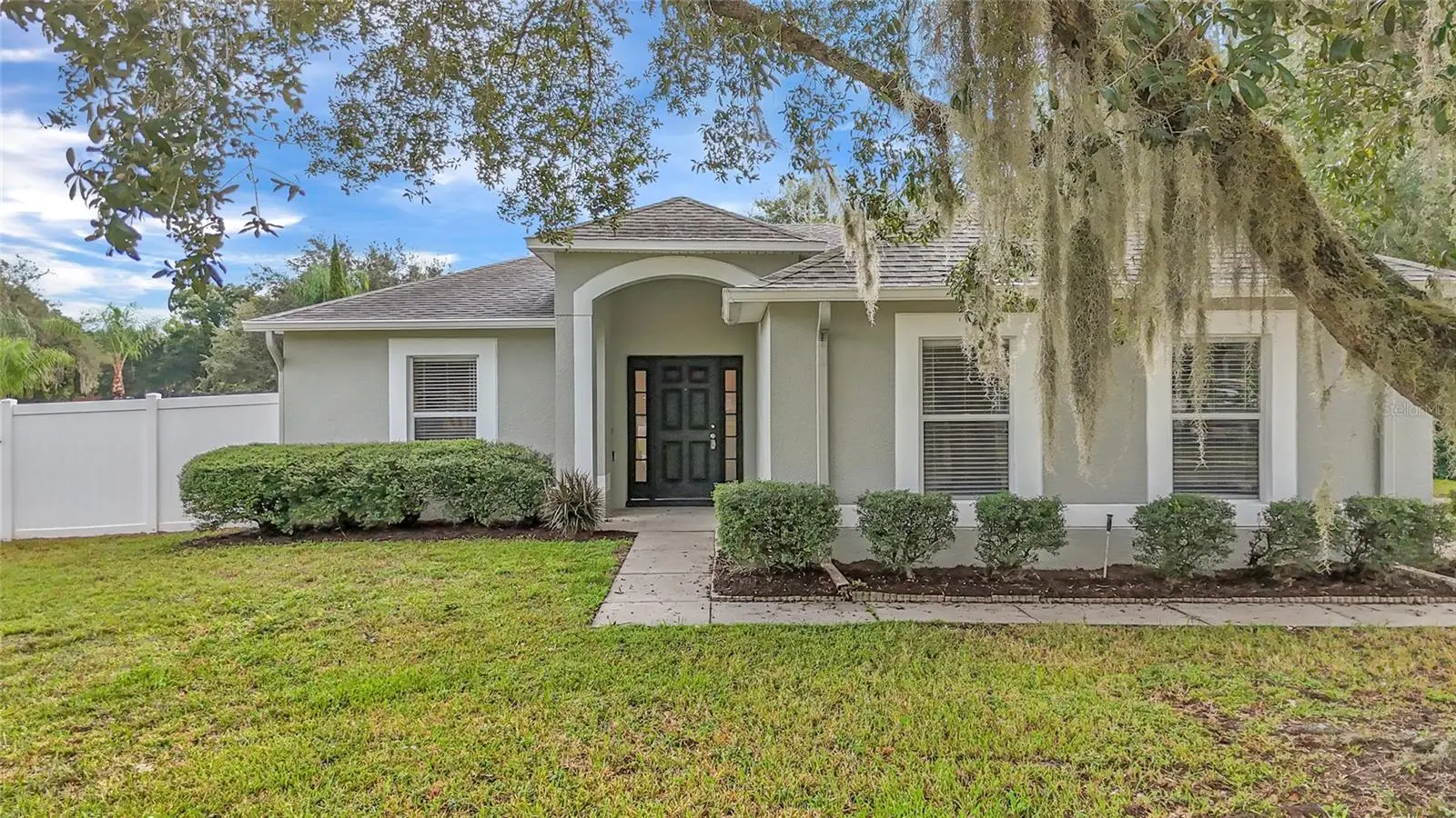 2073 Hayfield Way, FL
