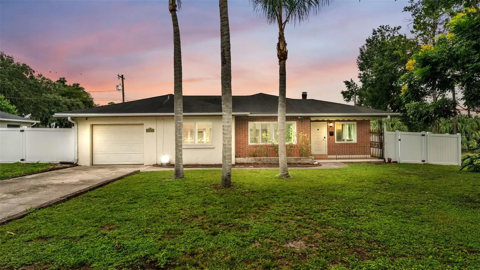 1330 Auburn Street, FL