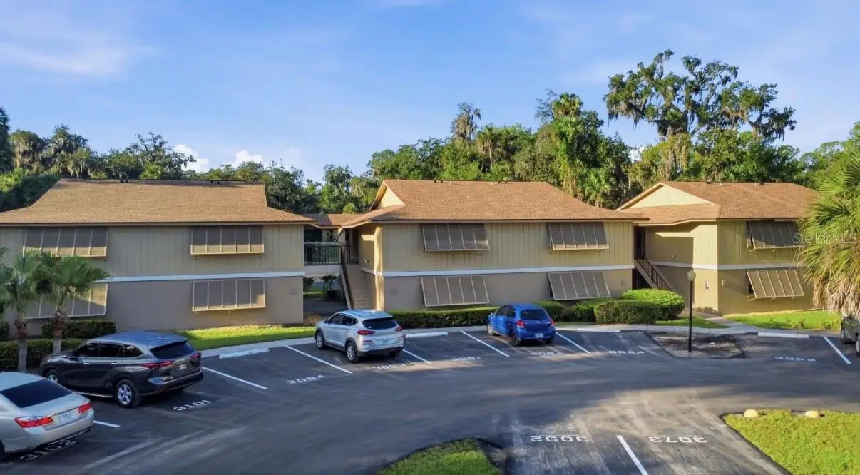 130 Jasmine Woods Court, FL