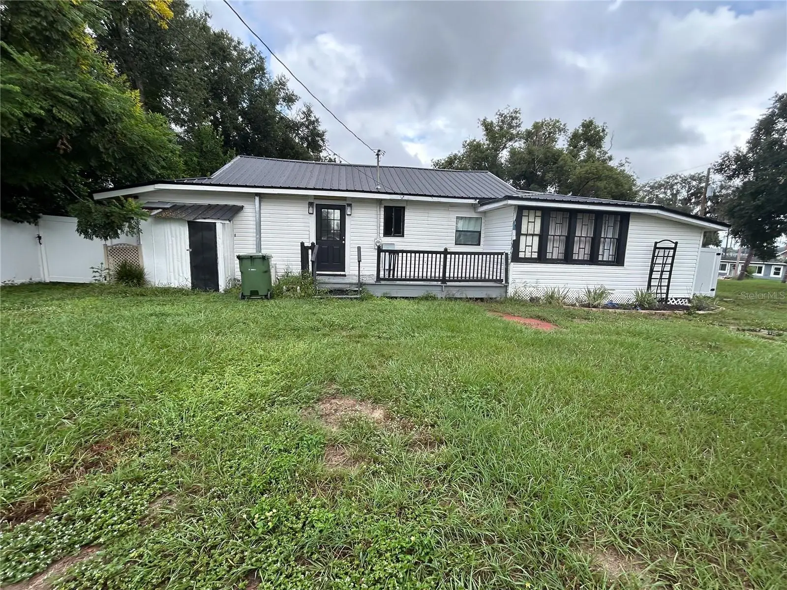650 9th Street, FL